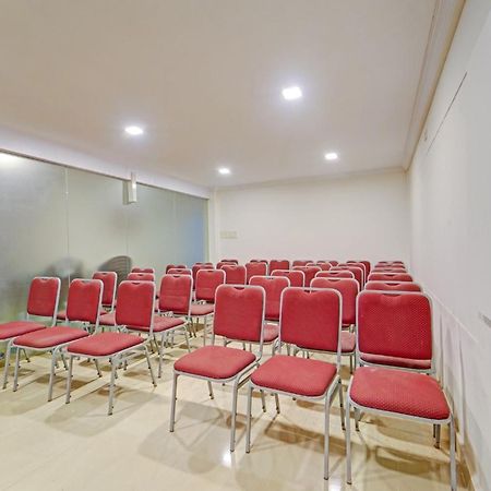 Hotel Collection O Mount Road Rich Mount Near Marina Beach Chennai Exterior foto
