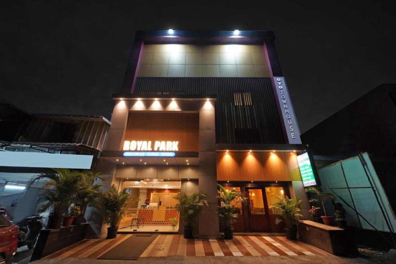 Hotel Collection O Mount Road Rich Mount Near Marina Beach Chennai Exterior foto