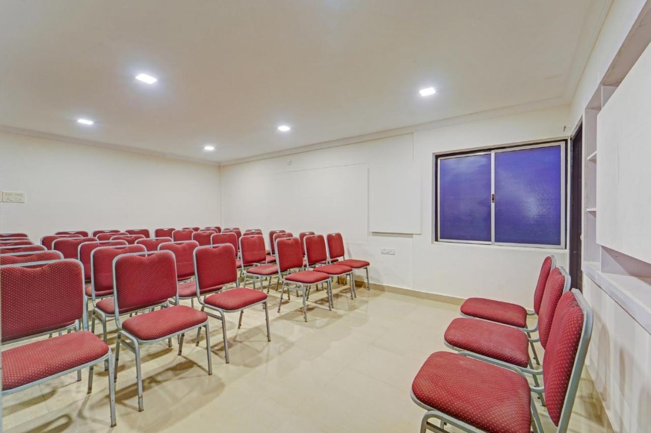Hotel Collection O Mount Road Rich Mount Near Marina Beach Chennai Exterior foto