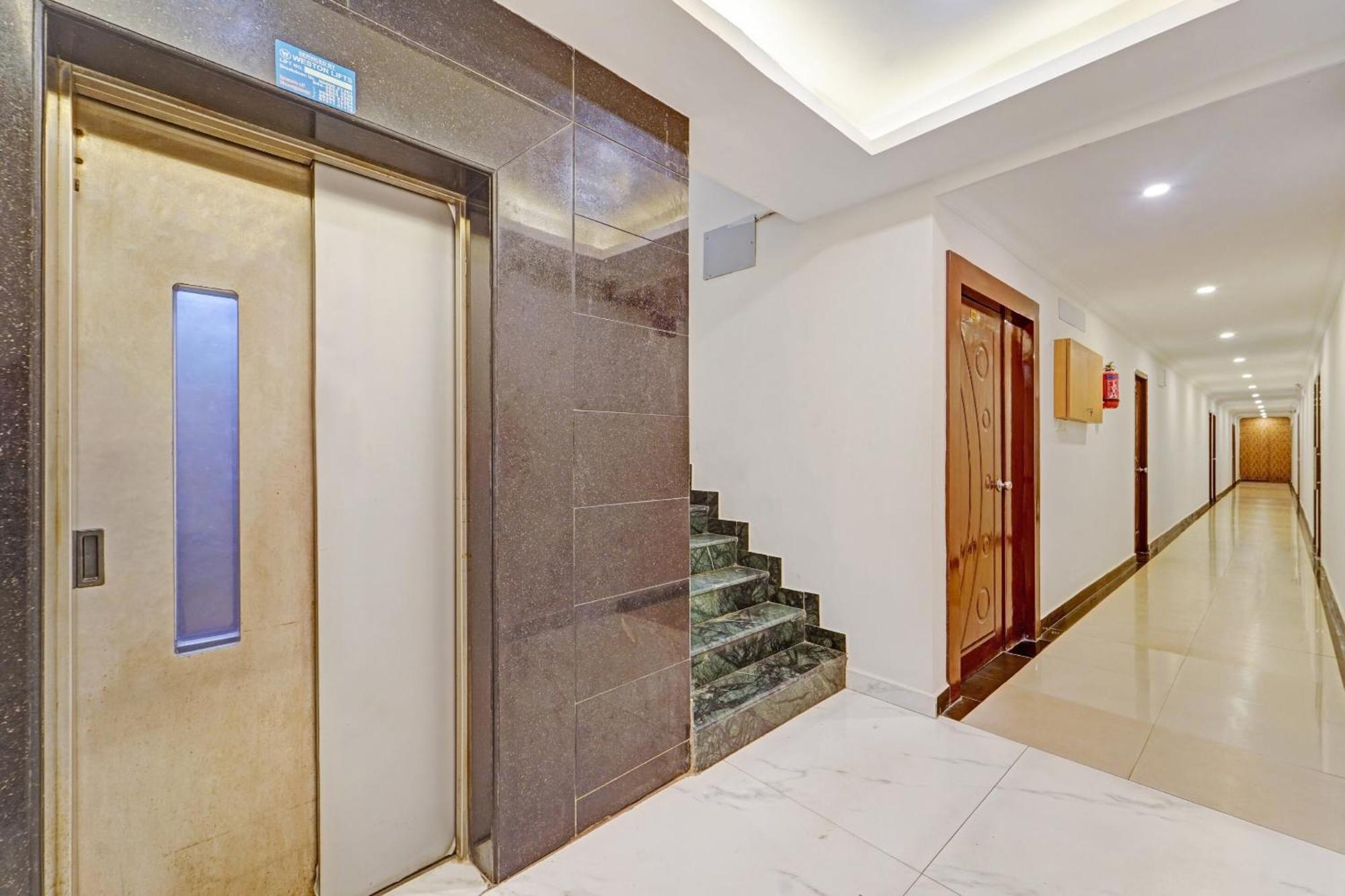 Hotel Collection O Mount Road Rich Mount Near Marina Beach Chennai Exterior foto